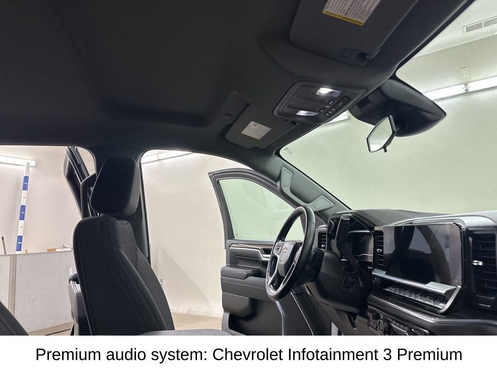 2025 Chevrolet Silverado 1500 LT LT1