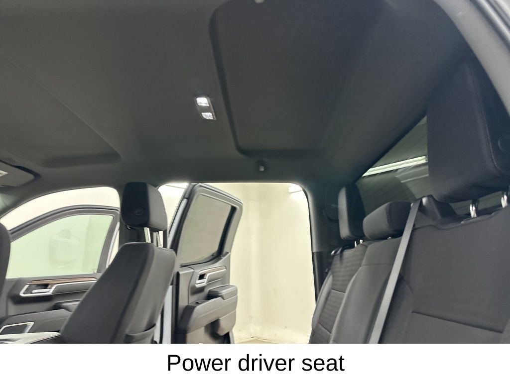 2025 Chevrolet Silverado 1500 LT LT1