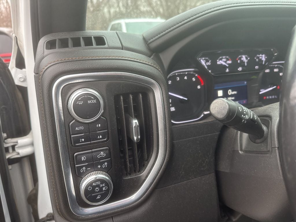 2022 GMC Sierra 1500 Limited AT4