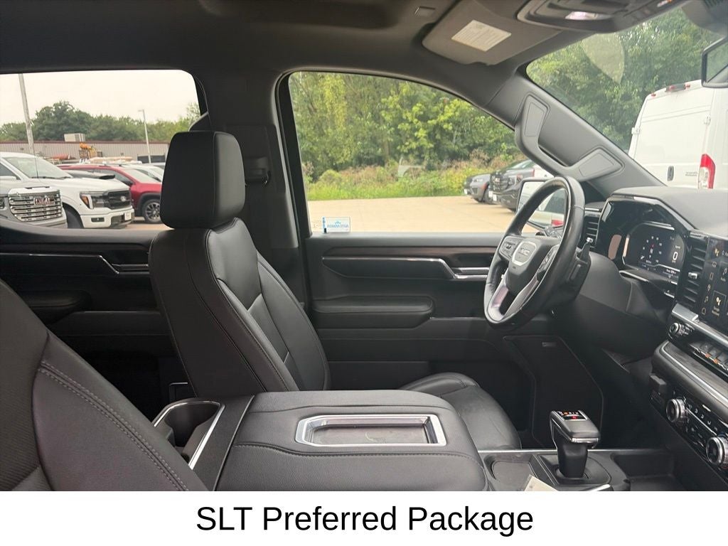 2022 GMC Sierra 1500 SLT