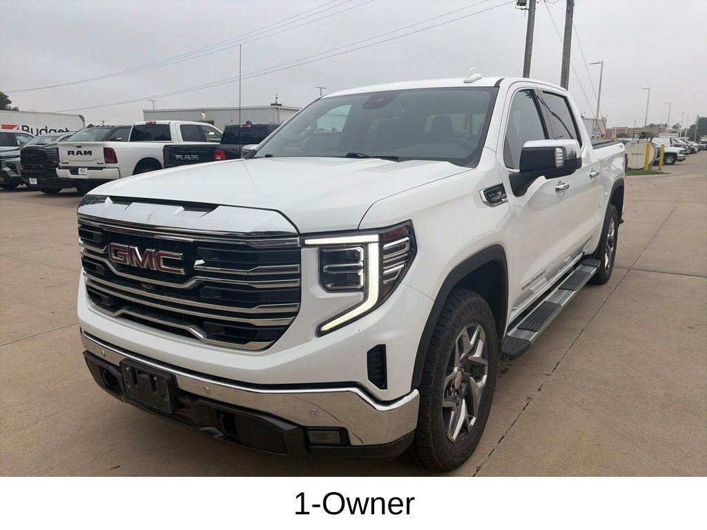 2022 GMC Sierra 1500 SLT