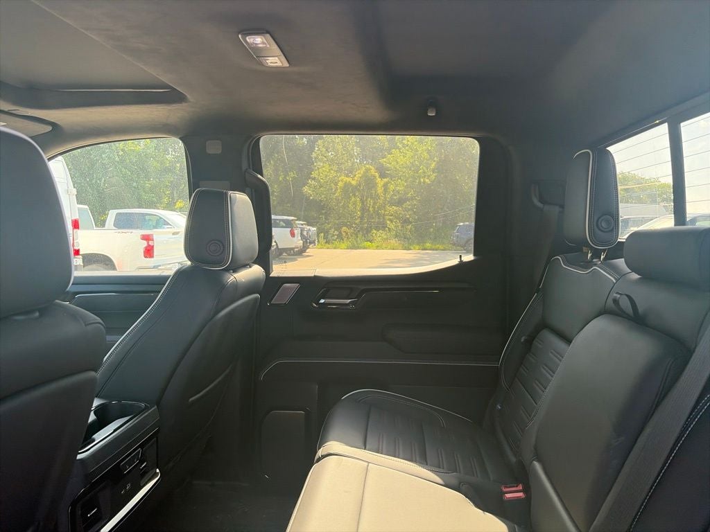 2023 GMC Sierra 1500 AT4X