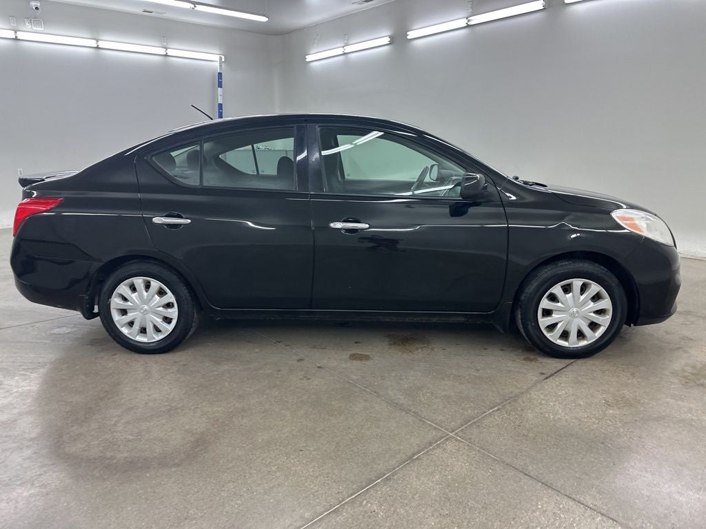 2014 Nissan Versa 1.6 SV