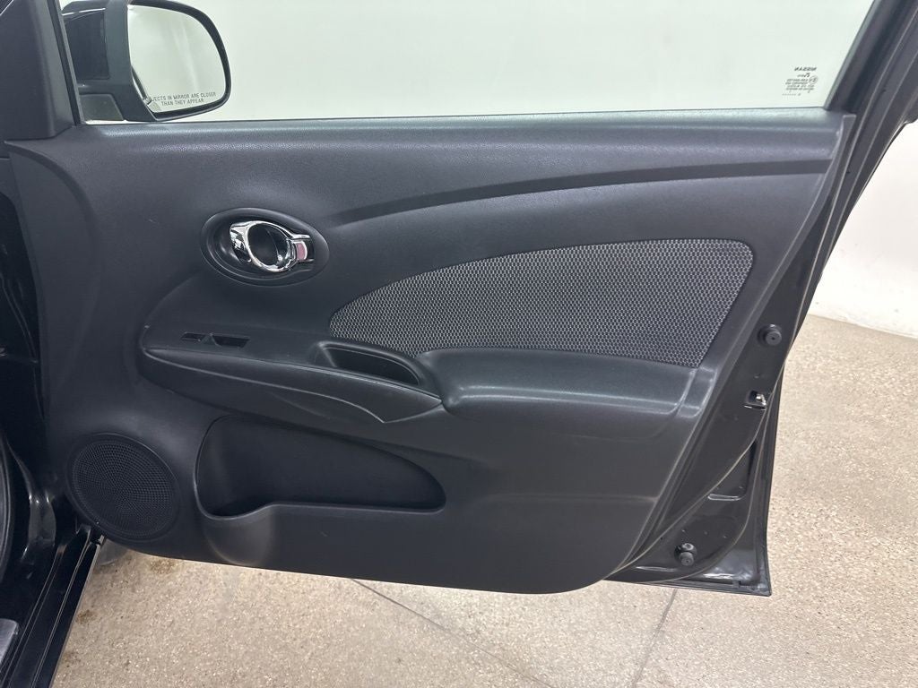 2014 Nissan Versa 1.6 SV