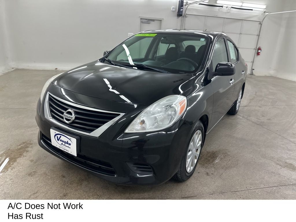 2014 Nissan Versa 1.6 SV