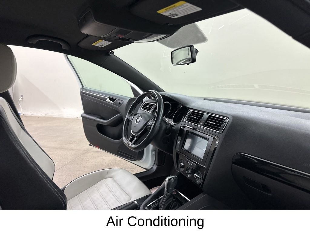 2015 Volkswagen Jetta 1.8T Sport
