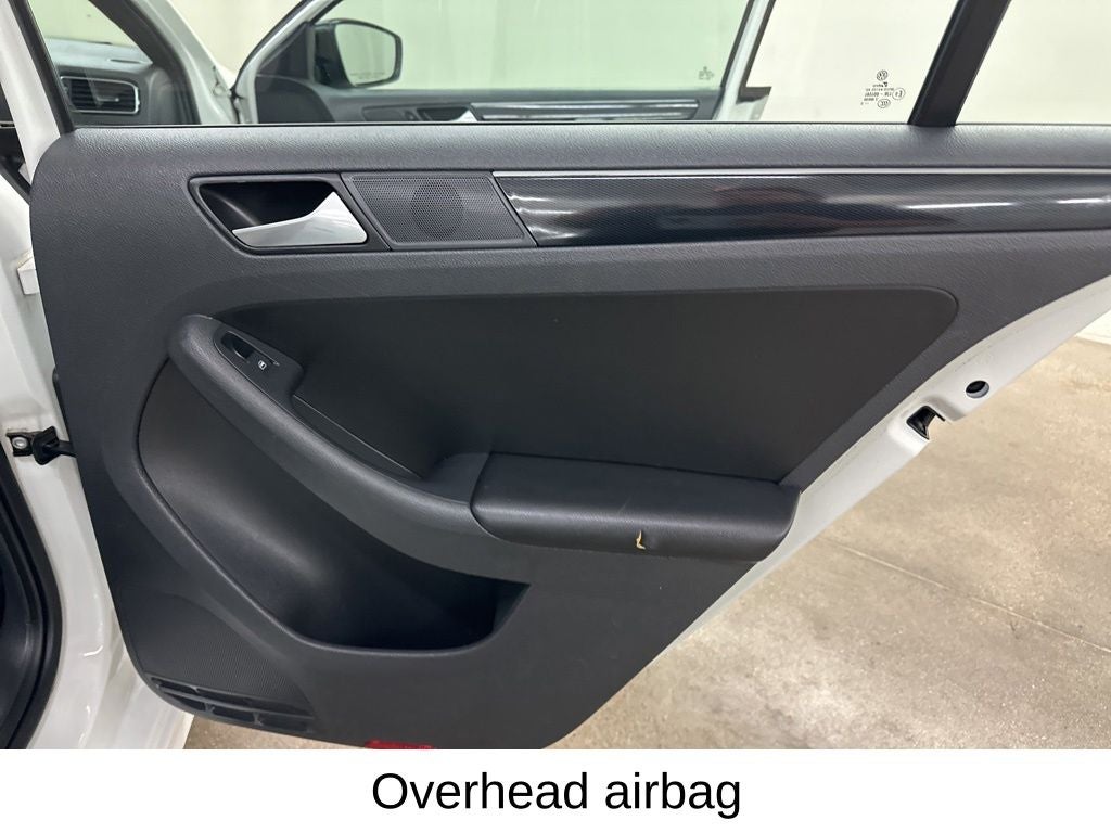 2015 Volkswagen Jetta 1.8T Sport
