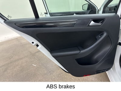 2015 Volkswagen Jetta 1.8T Sport