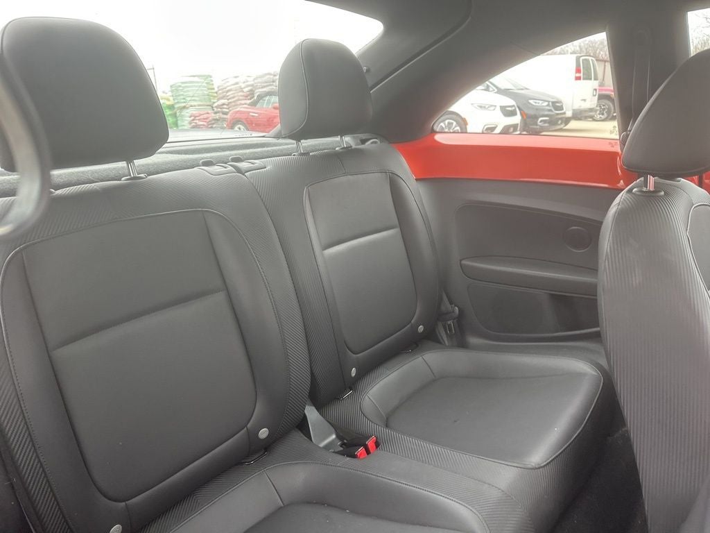 2016 Volkswagen Beetle Base