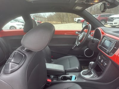 2016 Volkswagen Beetle Base