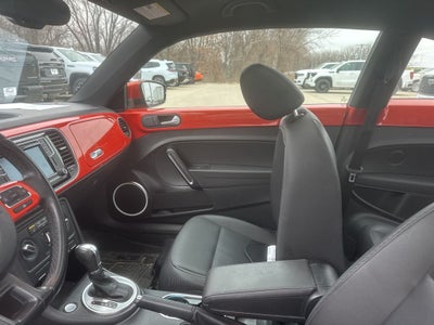 2016 Volkswagen Beetle Base