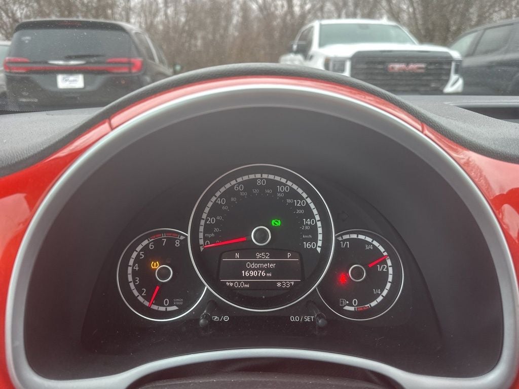 2016 Volkswagen Beetle Base