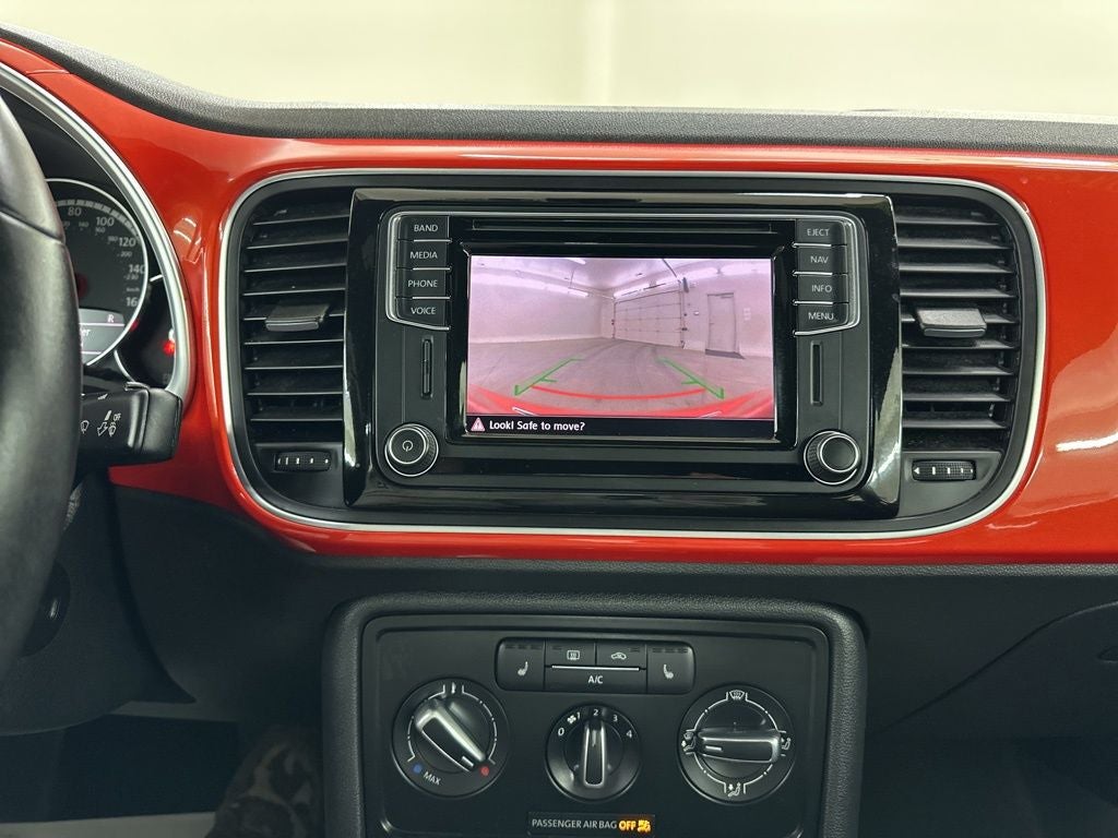 2016 Volkswagen Beetle 1.8T SEL