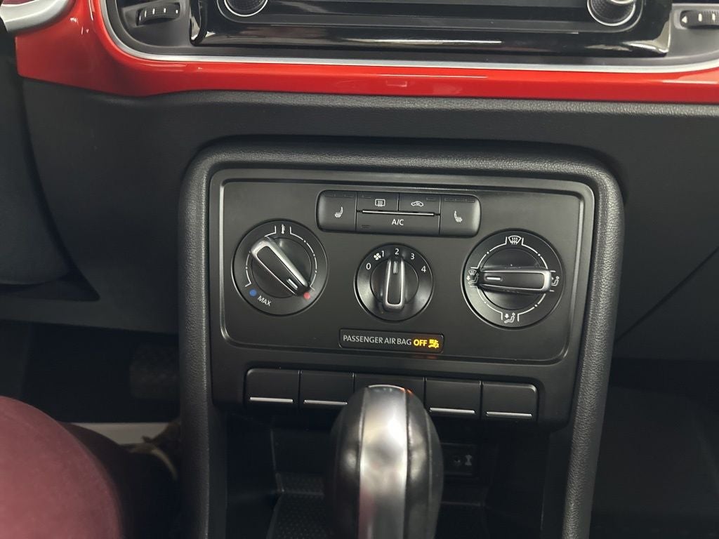 2016 Volkswagen Beetle 1.8T SEL