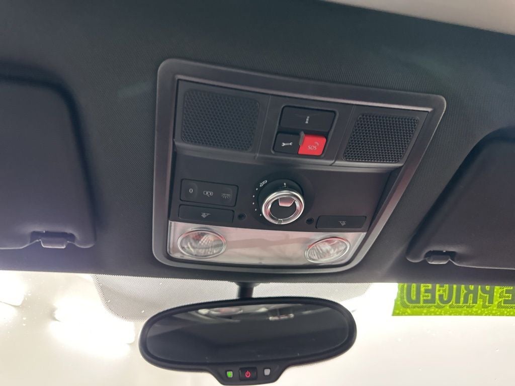 2016 Volkswagen Beetle 1.8T SEL