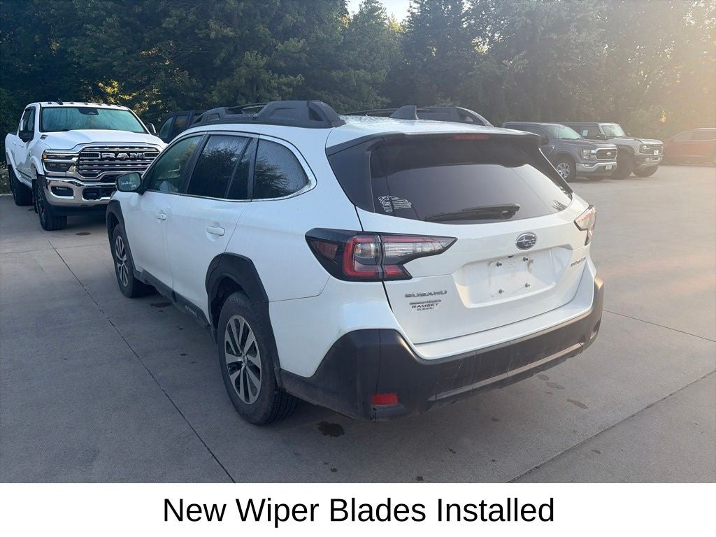 2025 Subaru Outback Premium