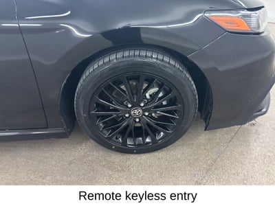 2022 Toyota Camry SE Nightshade