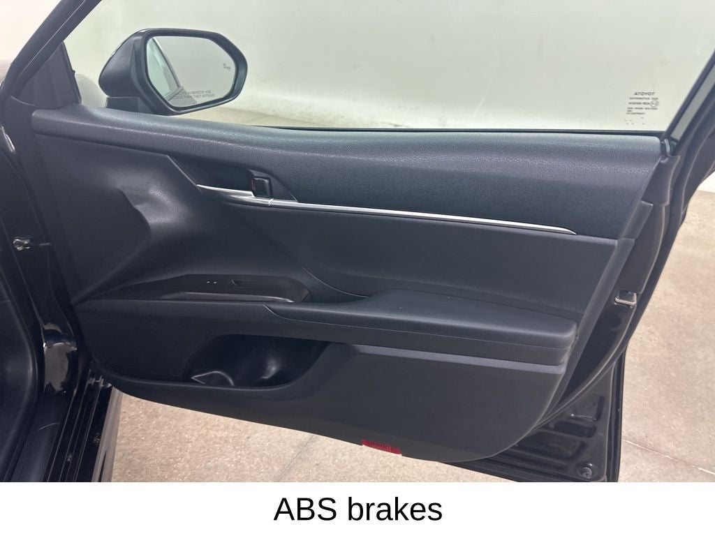 2022 Toyota Camry SE Nightshade