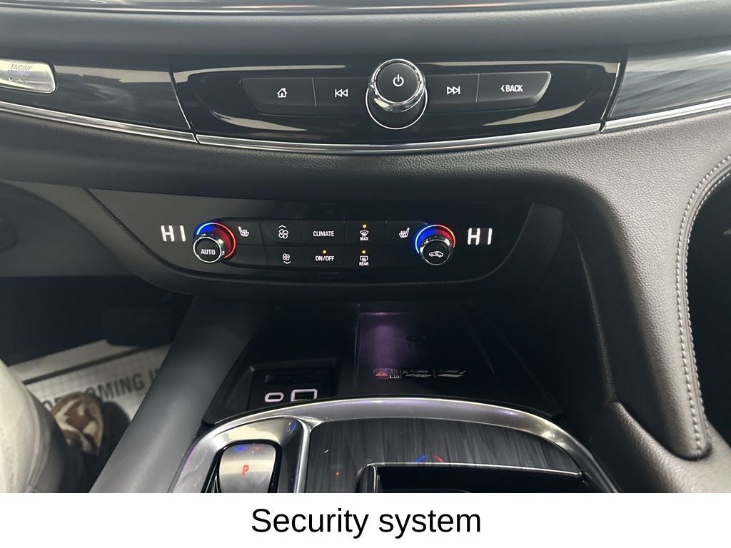 2024 Buick Enclave Essence