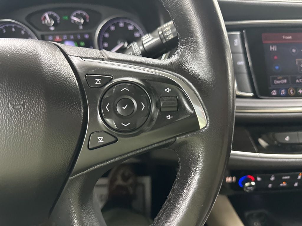 2021 Buick Enclave Essence