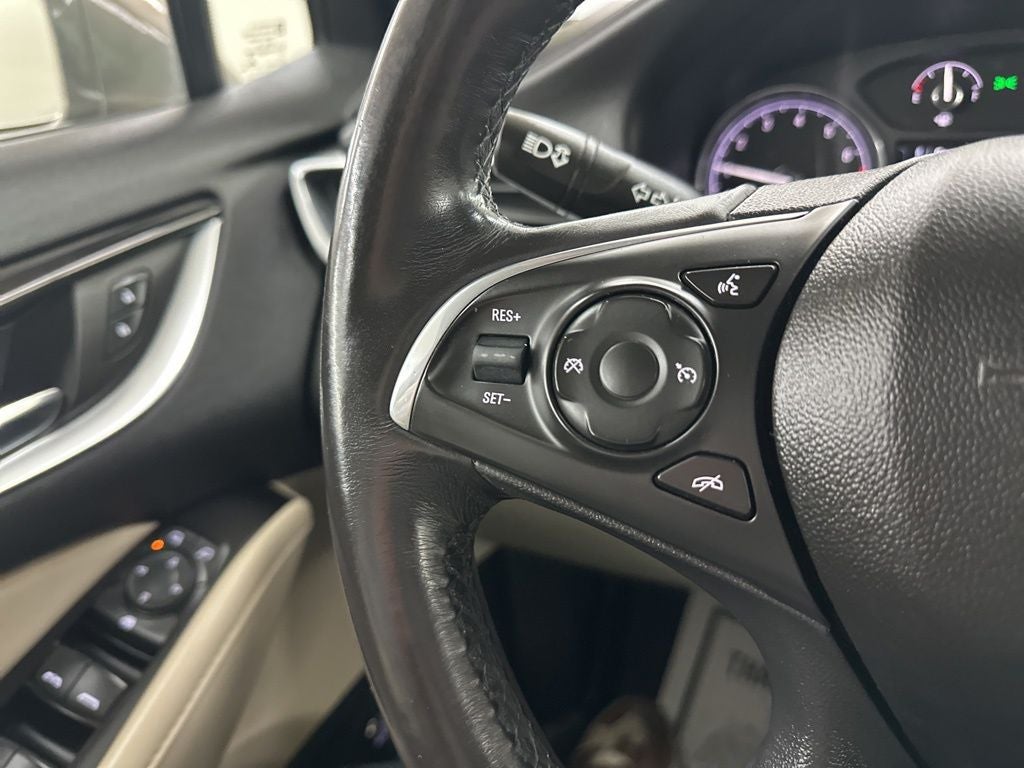 2019 Buick Enclave Essence
