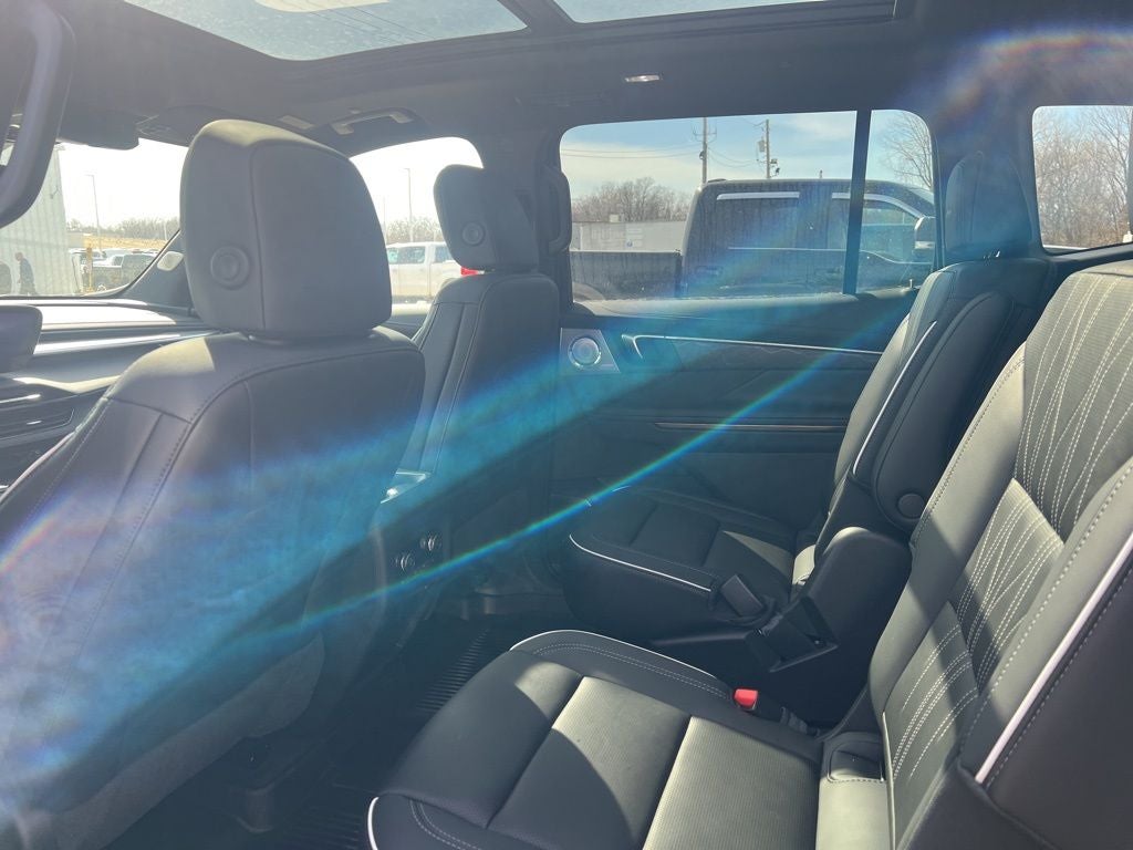 2025 Buick Enclave Avenir