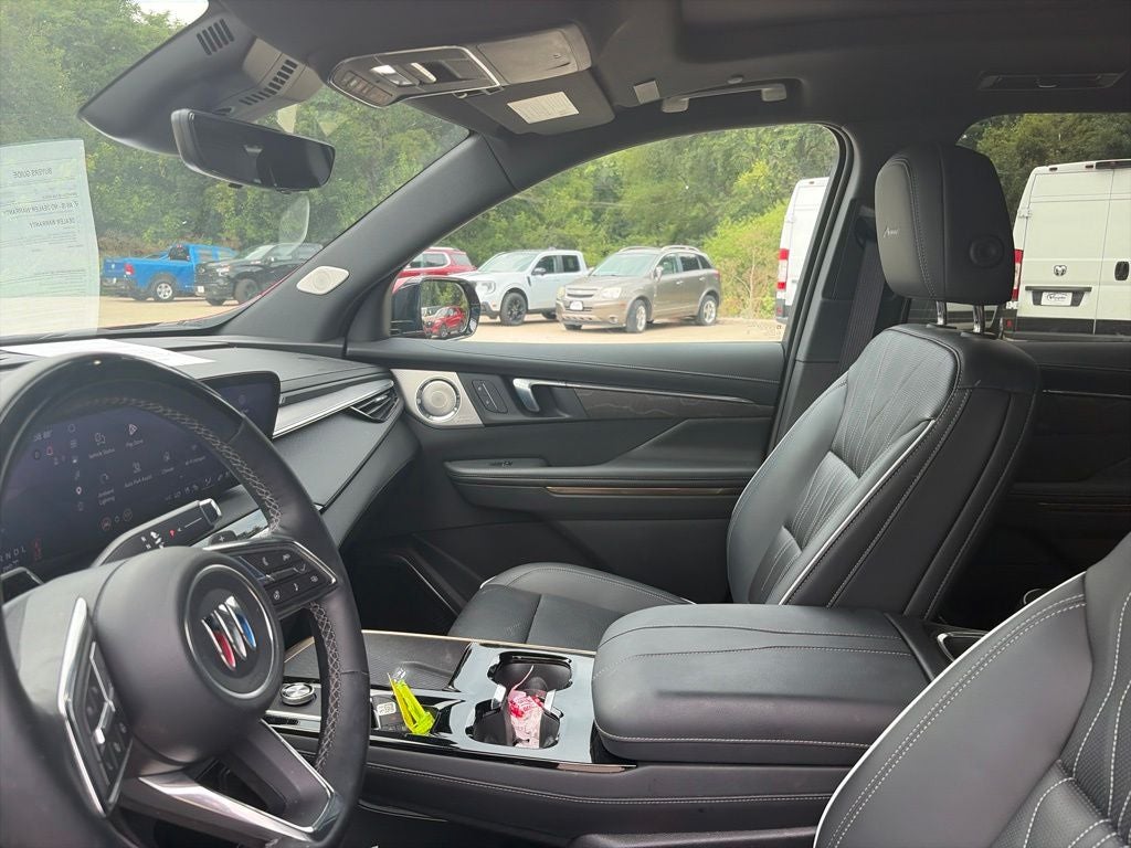 2025 Buick Enclave Avenir