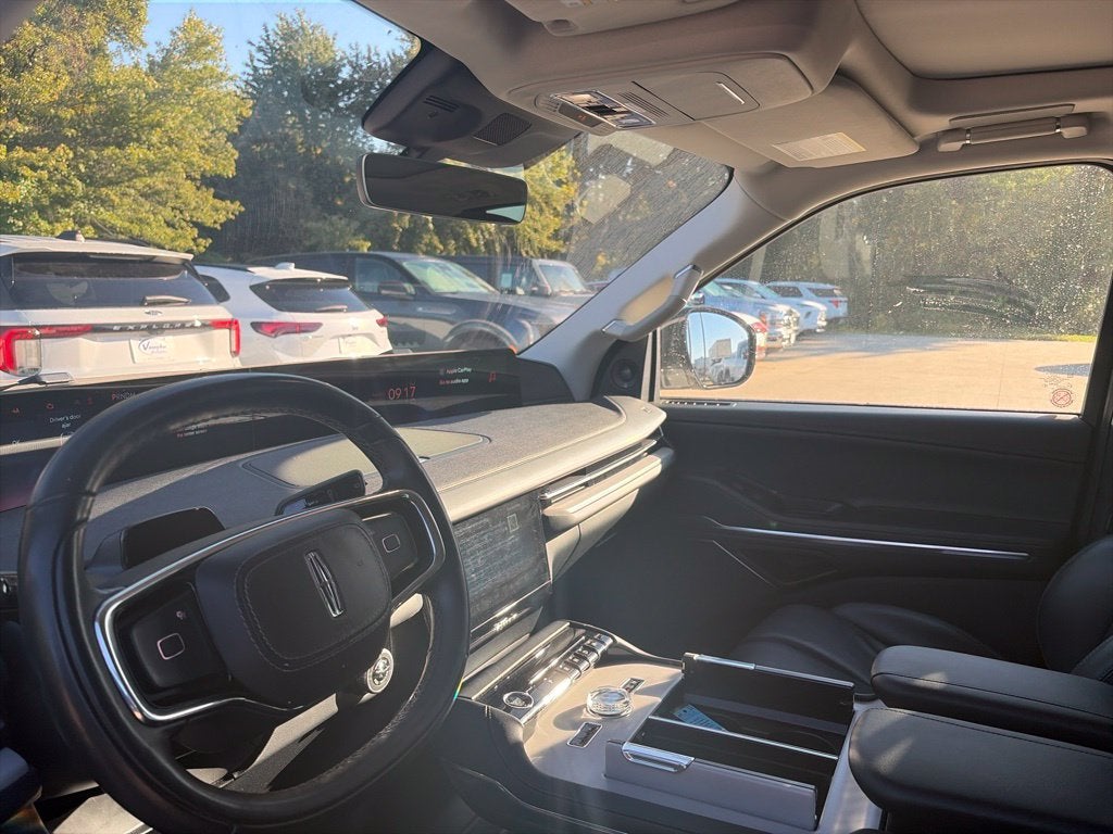 2025 Lincoln Navigator Reserve