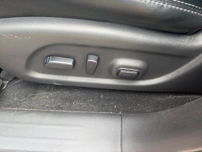 2016 Nissan Pathfinder SL