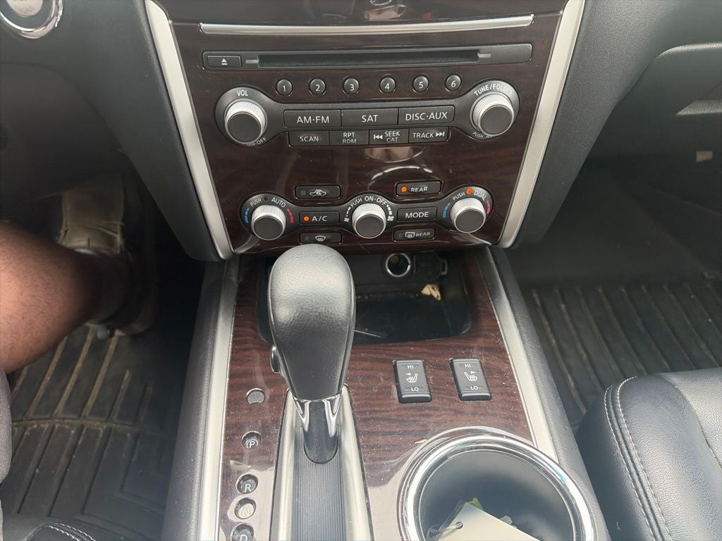 2016 Nissan Pathfinder SL