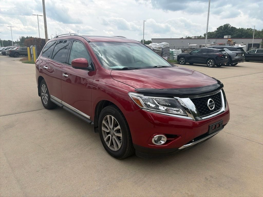 2016 Nissan Pathfinder SL