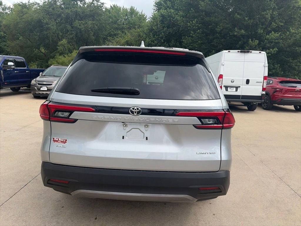 2024 Toyota Grand Highlander Limited