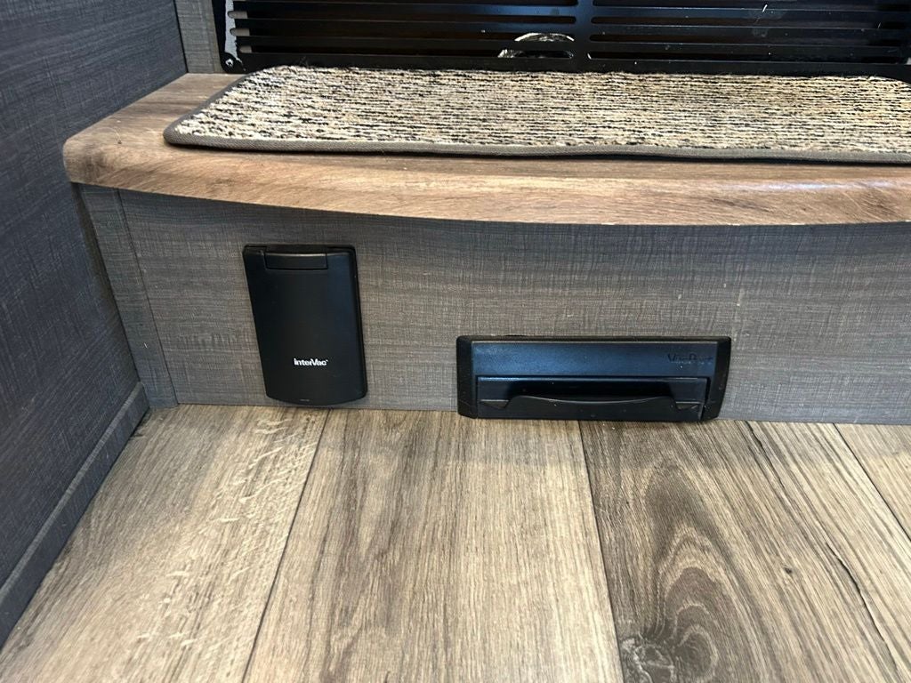 2022 Vanleigh M-369FB Vilano Series Fifth Wheel