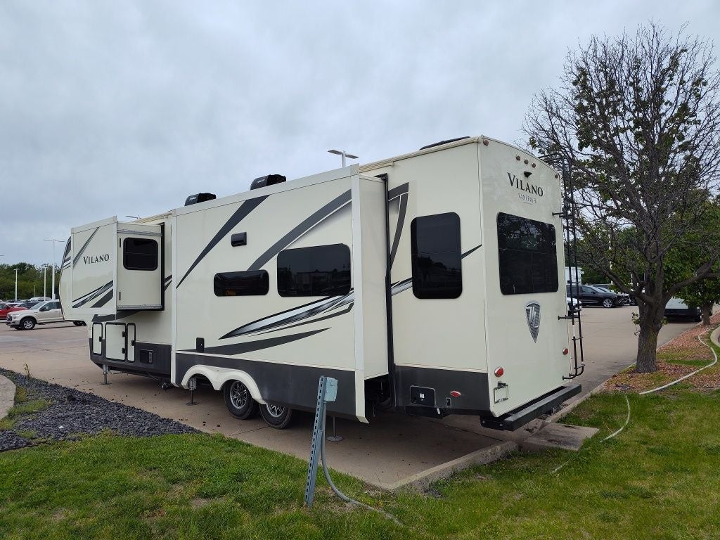 2022 Vanleigh M-369FB Vilano Series Fifth Wheel