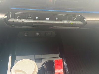 2024 Toyota Prius XLE