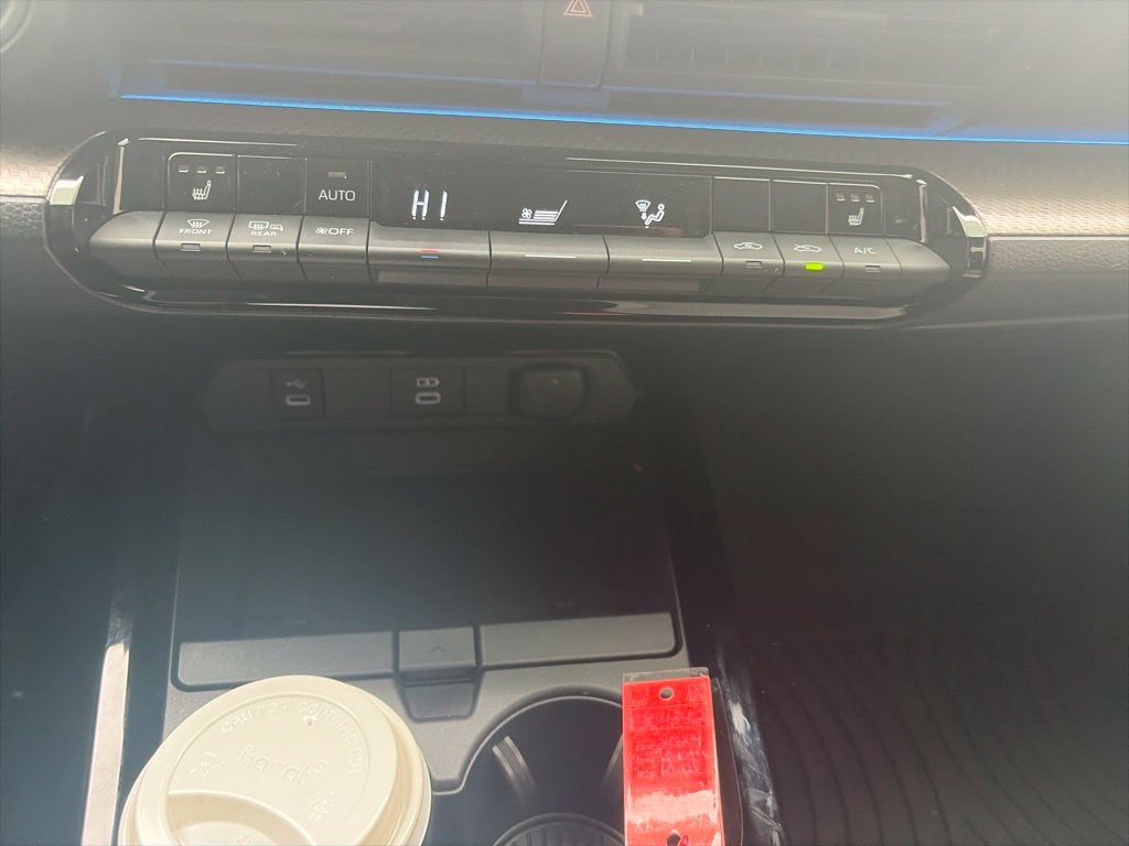 2024 Toyota Prius XLE