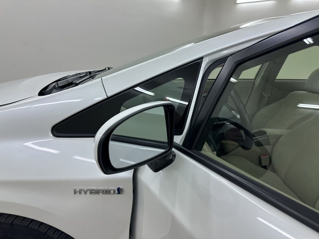 2014 Toyota Prius Two