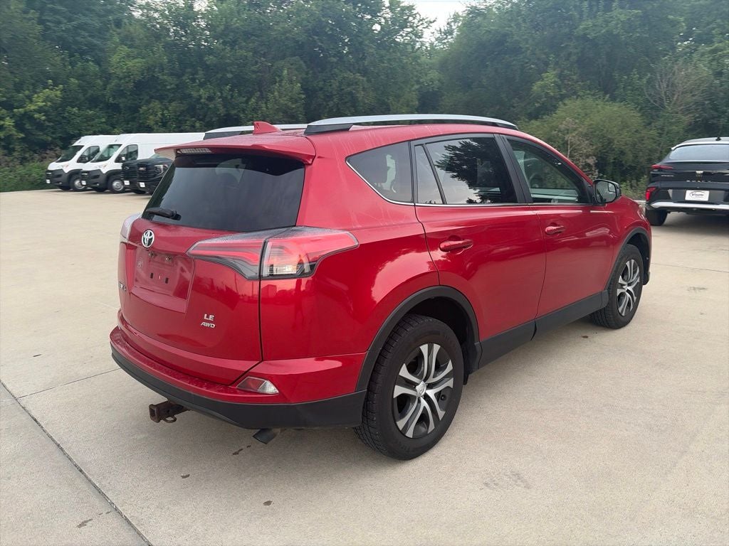 2017 Toyota RAV4 LE