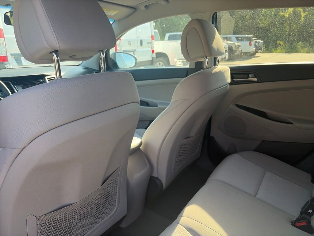 2016 Hyundai Tucson SE