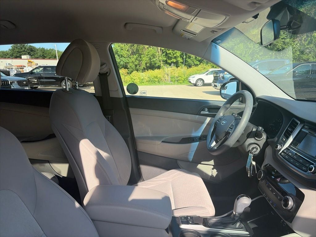 2016 Hyundai Tucson SE