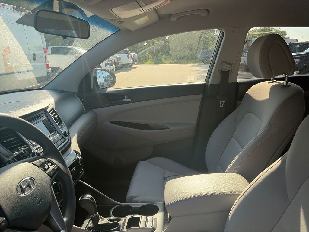 2016 Hyundai Tucson SE