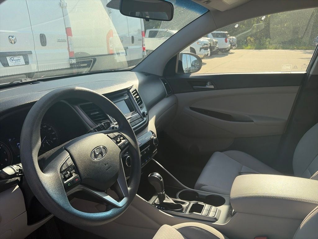 2016 Hyundai Tucson SE