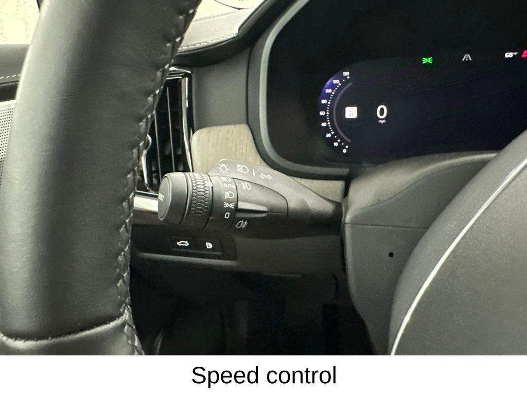 2024 Volvo S90 Recharge Plug-In Hybrid Ultimate