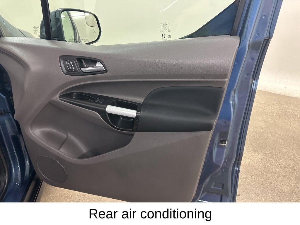 2022 Ford Transit Connect XLT