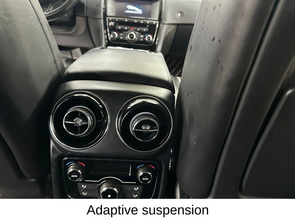 2016 Jaguar XJ R-Sport