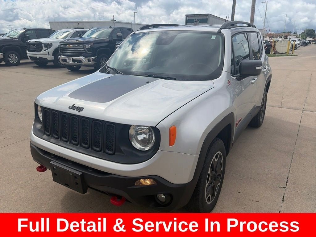 2016 Jeep Renegade Trailhawk