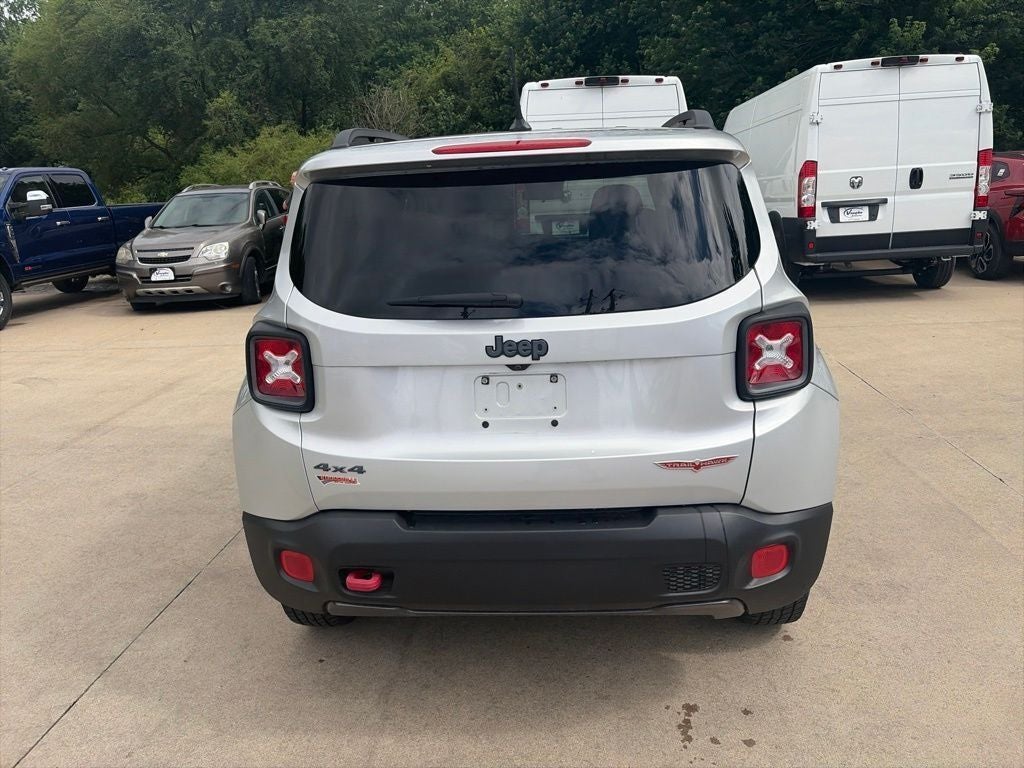 2016 Jeep Renegade Trailhawk