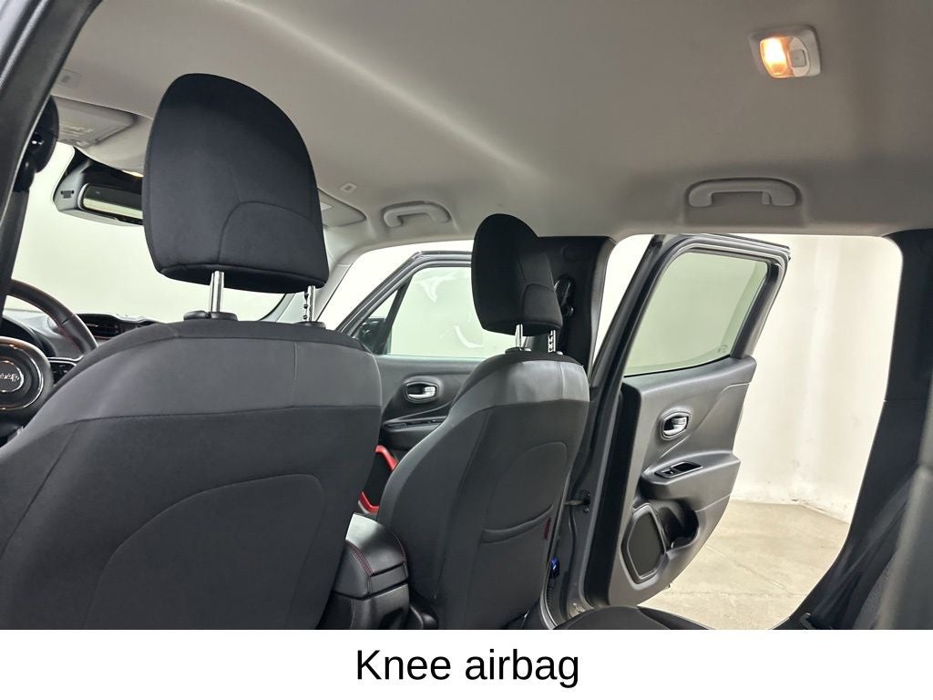 2023 Jeep Renegade Trailhawk